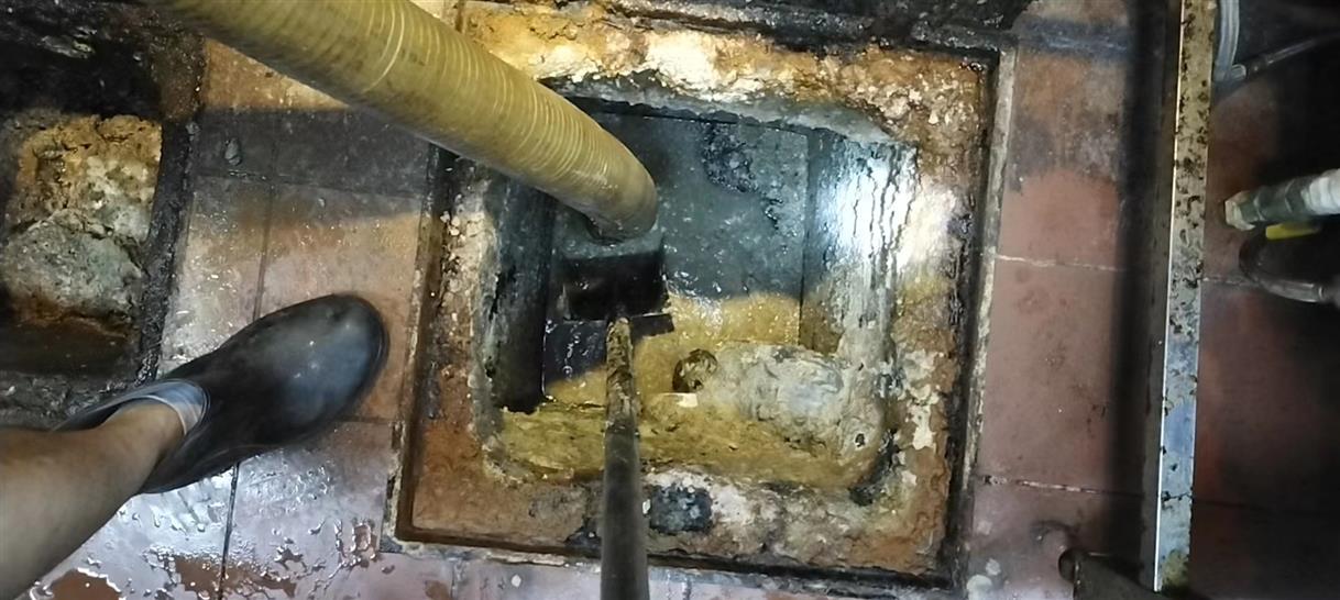 太平化油池清理-污水池清掏